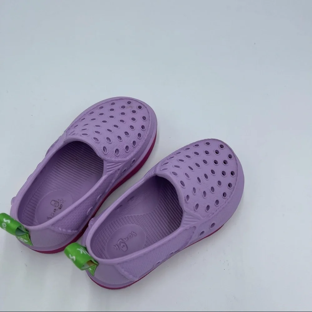 Sanuk Lil Walker in Lavender/Cactus Flower